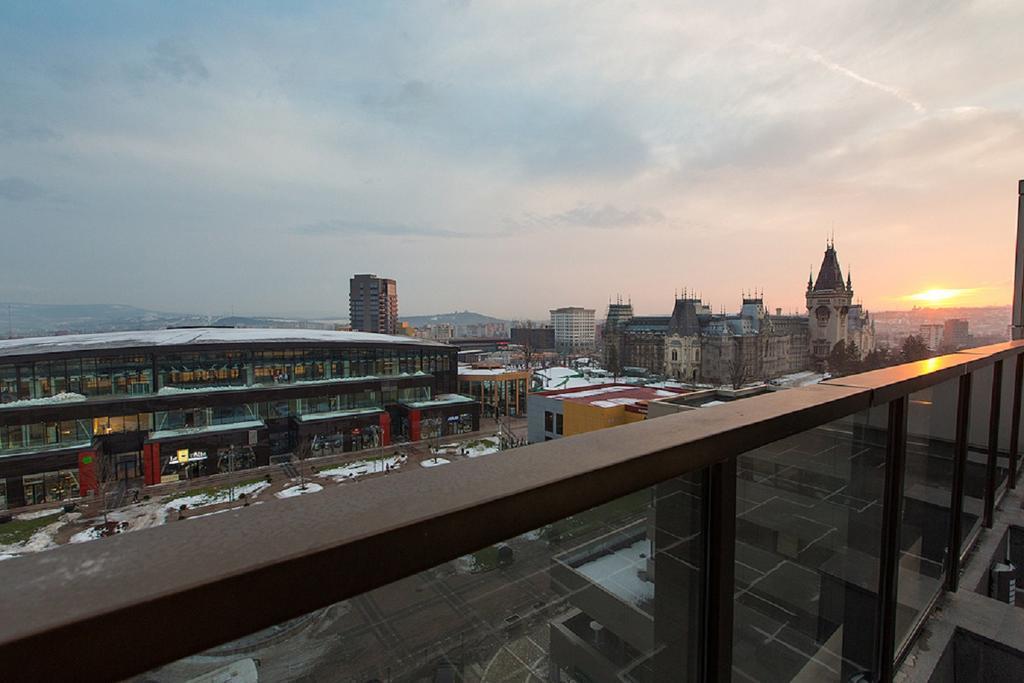 Ramada Iasi City Center Ngoại thất bức ảnh