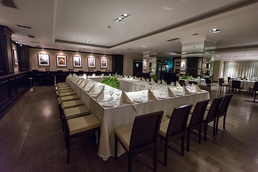 Ramada Iasi City Center Ngoại thất bức ảnh